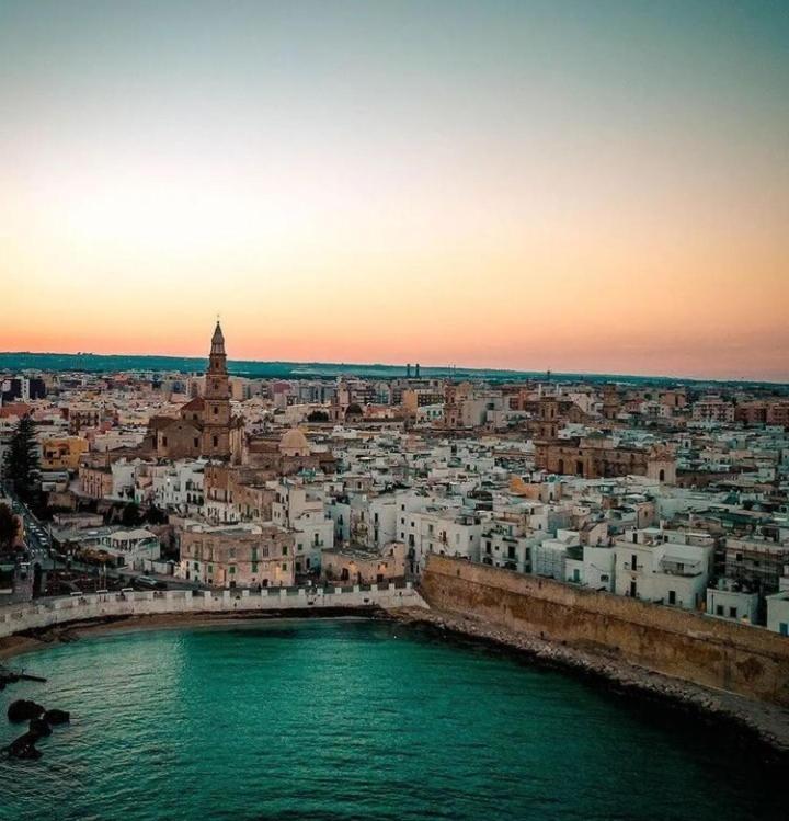 Route 64 Monopoli - East - Historic Center Daire Dış mekan fotoğraf